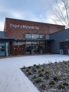 Image of the new Ysgol y Mynydd Du at Talgarth