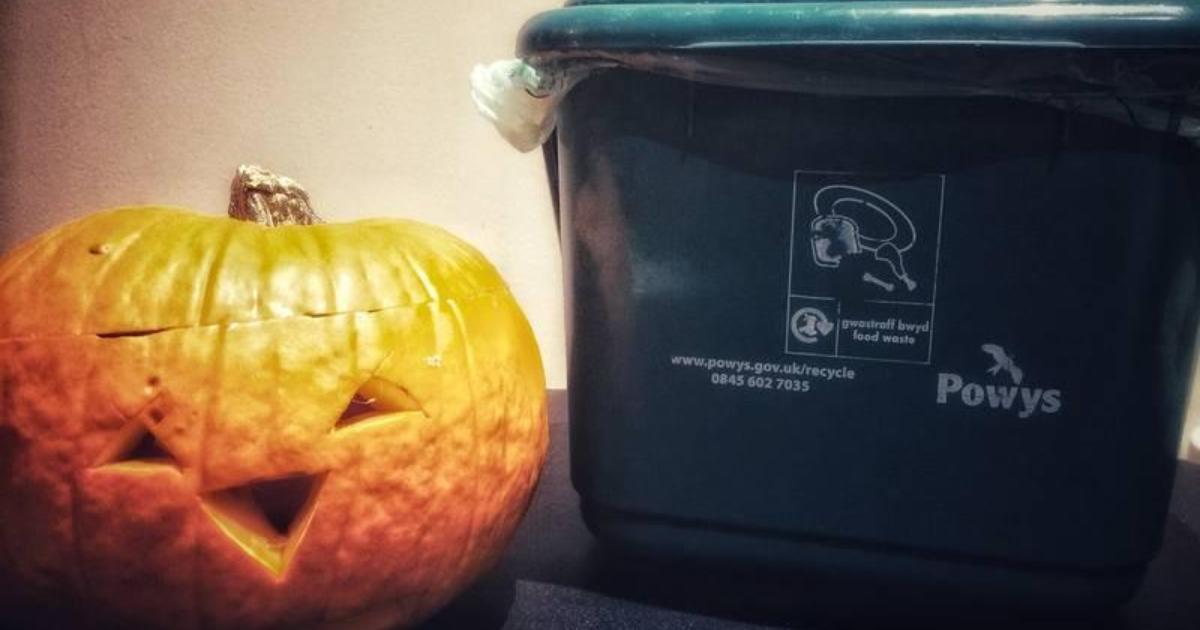 Go GREEN this Halloween! Powys County Council