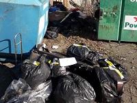 Image of fly-tipping outside Llandrinio Village Hall Image of fly-tipping outside Llandrinio Village Hall